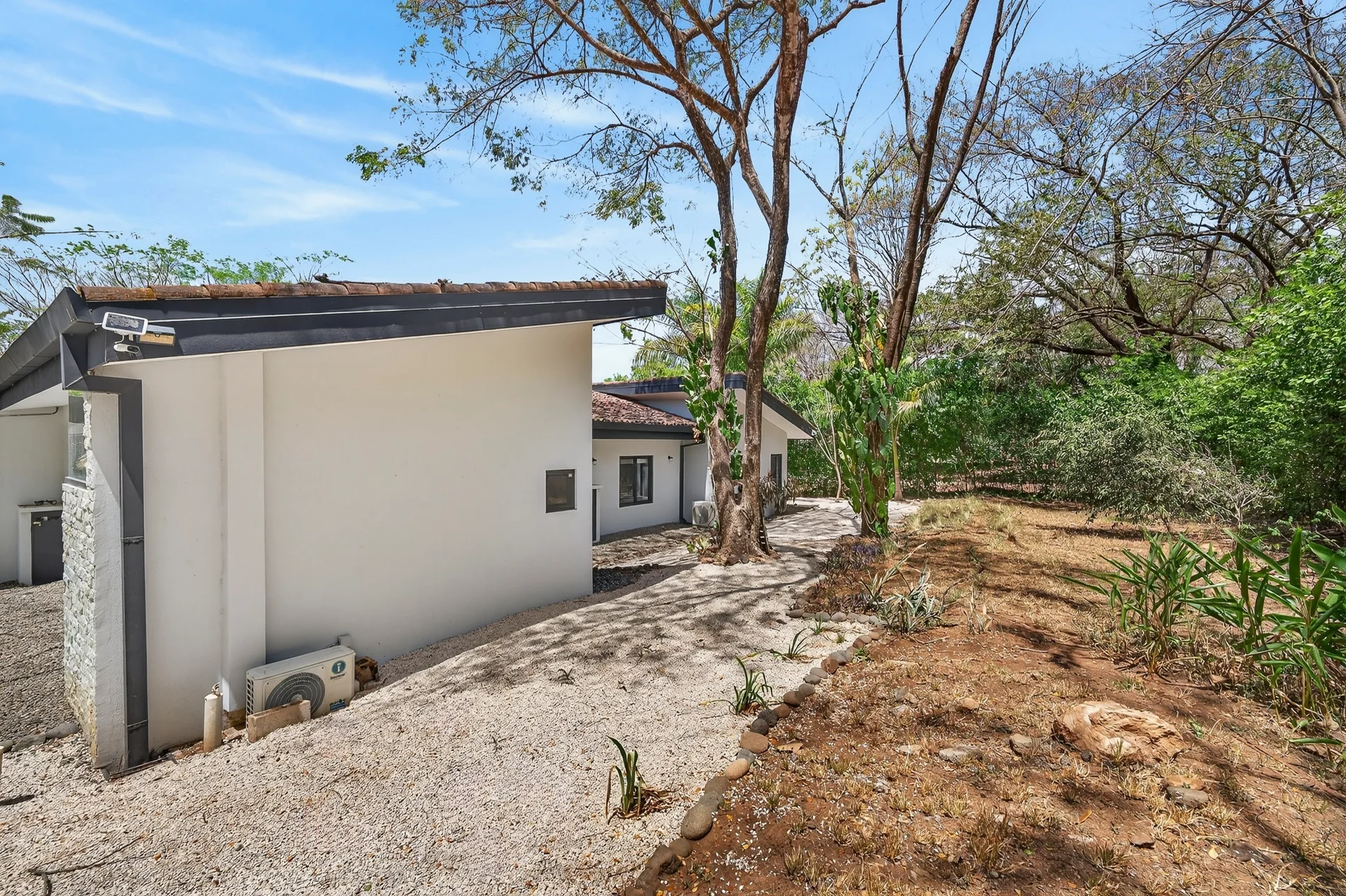 Casa Zen – Tranquil Tropical Living in Rancho Villareal photo 4