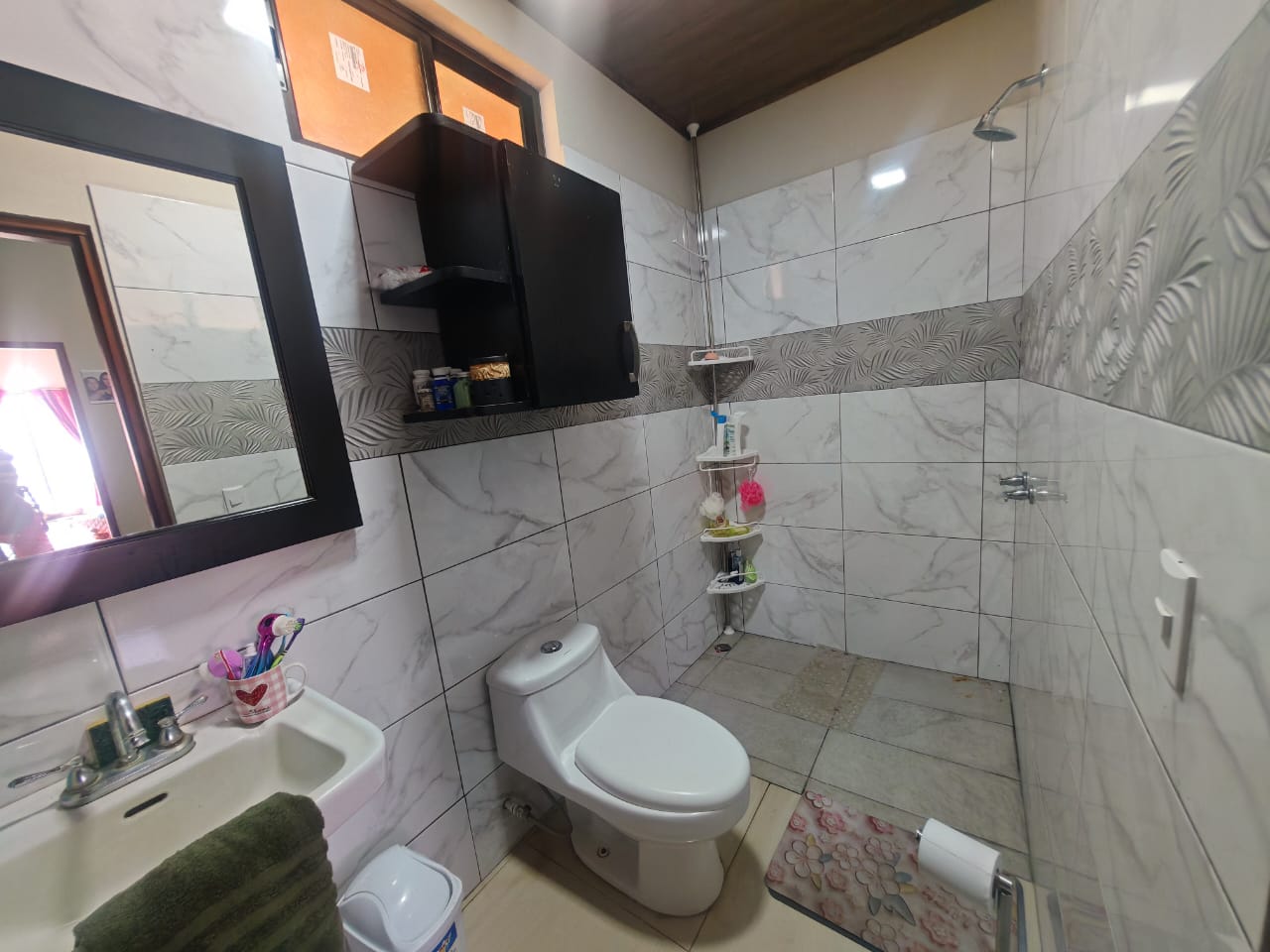  Beautiful Home 5BA 4BA and Two Casitas w/ Views of Lake Arenal & the Volcano photo 20