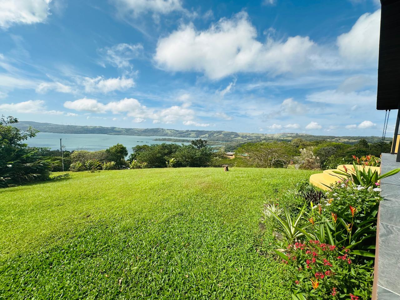 Spacious Home with Guest House, Stunning Views & Natural Beauty In Rio Piedras  photo 22