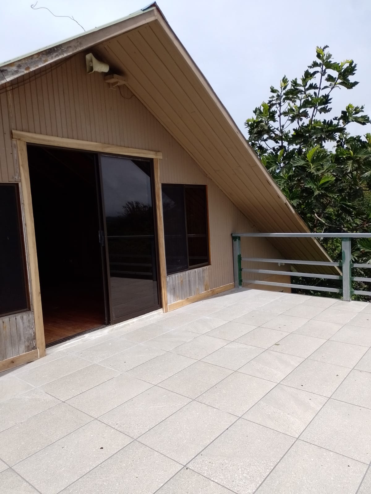 Beautiful, 2 Story, 3BD, 1BA A-Frame Home with Lake and Volcano Views- Nuevo Arenal photo 19