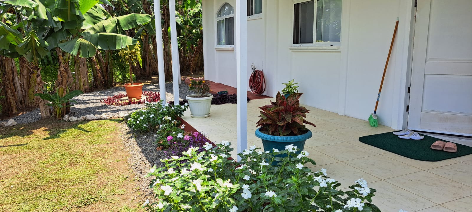Lovely 3 Bedroom 1 Bathroom Home with Lake Arenal View In Tronadora photo 6