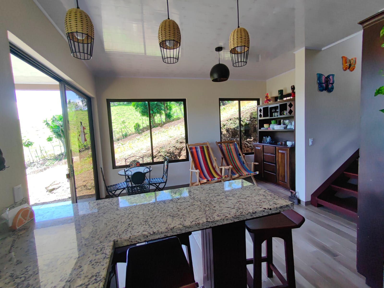 Charming 2BD, 1.5 BA LAKE VIEW Home Just Steps from Lake Shore in Tronadora  photo 8