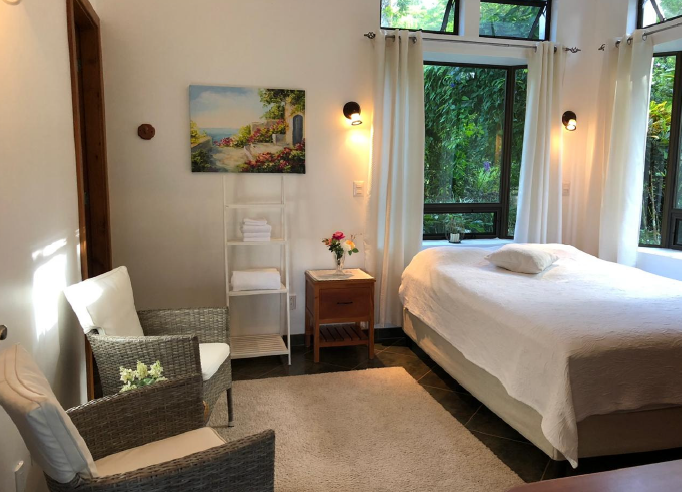 Villa Corazón: Luxury 4BD, 3.5BA Home + 3BD, 3.5BA GuestHouse w/ LAKE ACCESS photo 36