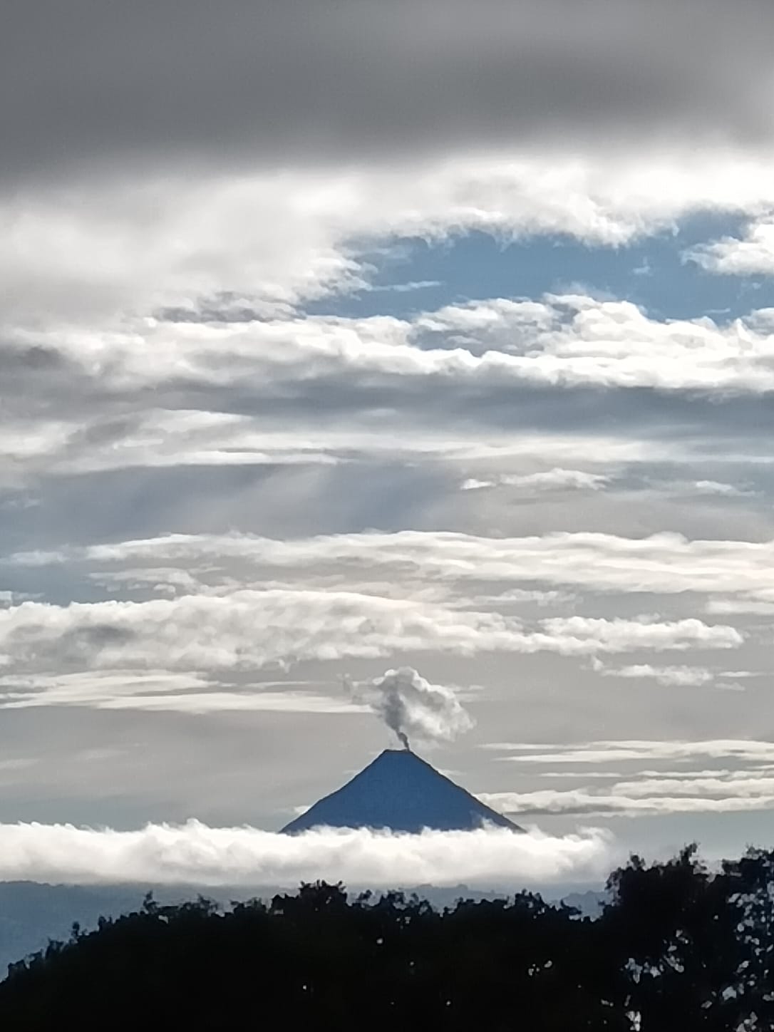  Beautiful Home 5BA 4BA and Two Casitas w/ Views of Lake Arenal & the Volcano photo 63
