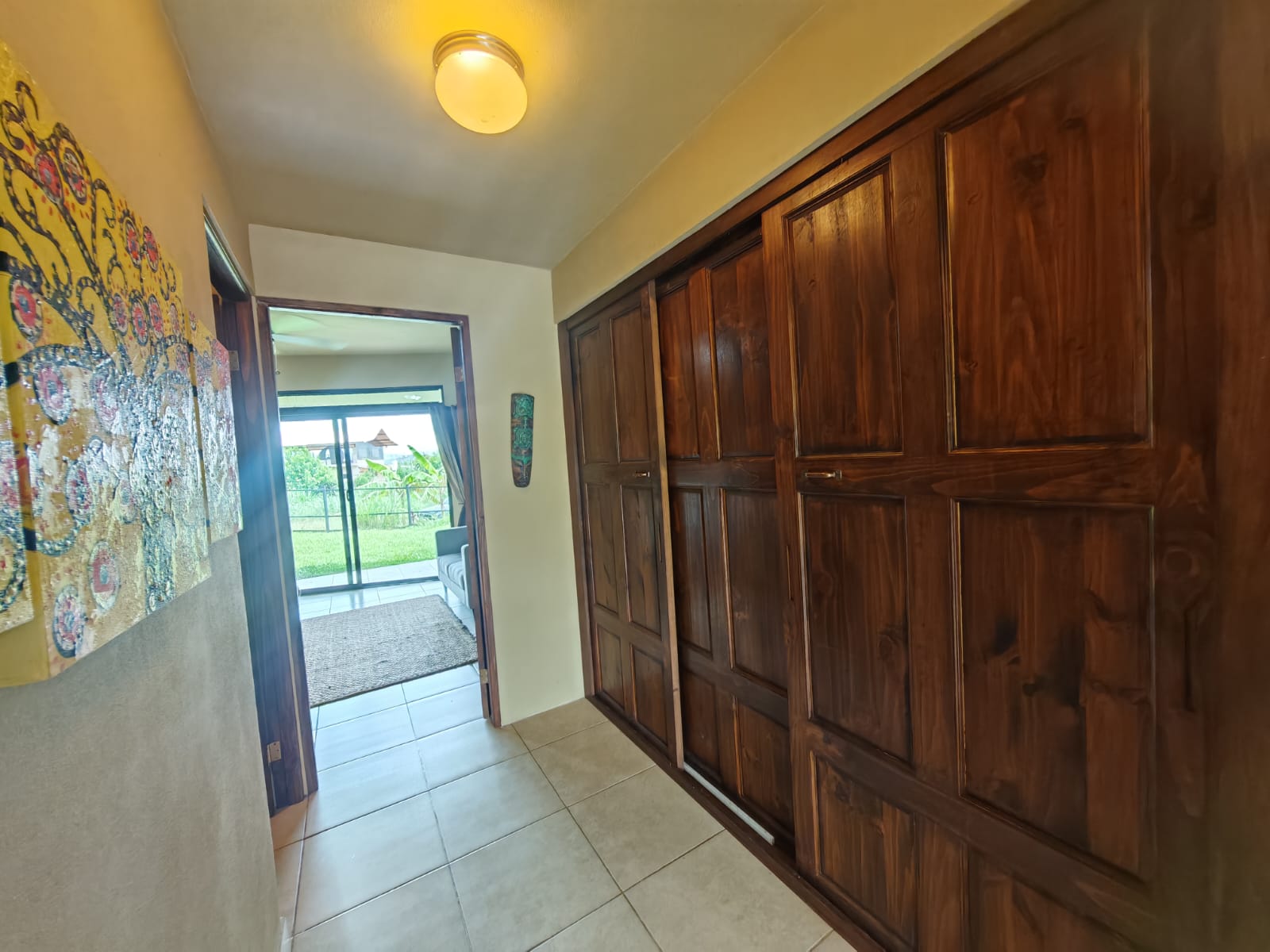 Charming 2BR Home + 1BR Casita on 1,000 m² Lot with Volcano & Lake Views photo 43