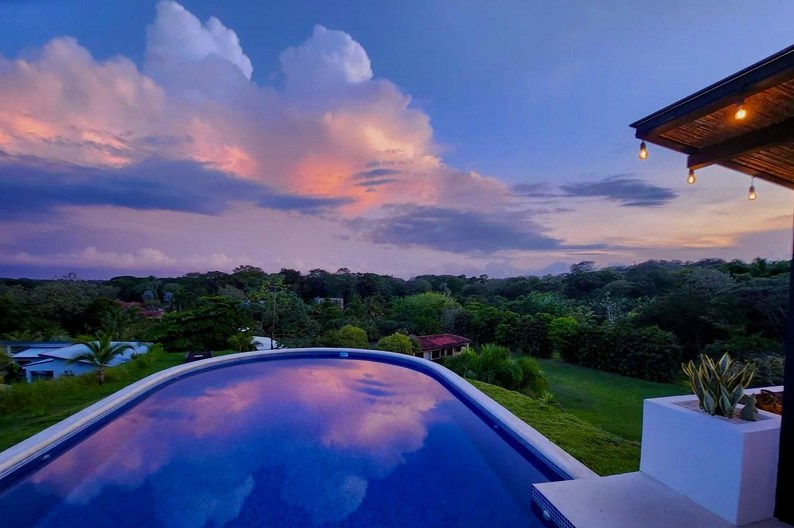 Elegant Furnished Home with Pool and Rancho Near the Beach  photo 14