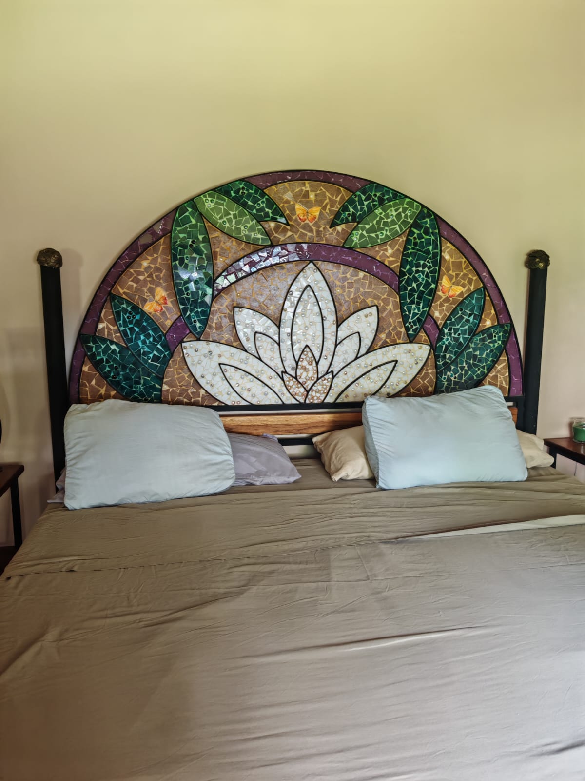 Beautiful 3 BD 2 BA Home in a 8 Acre Lot with Pool and Lake View photo 14