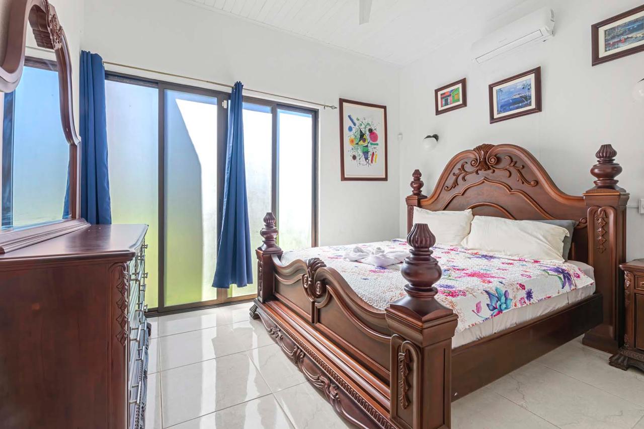 Beautiful 3-Story Property with 4 Apartments, Pool & Panoramic Comforts photo 22