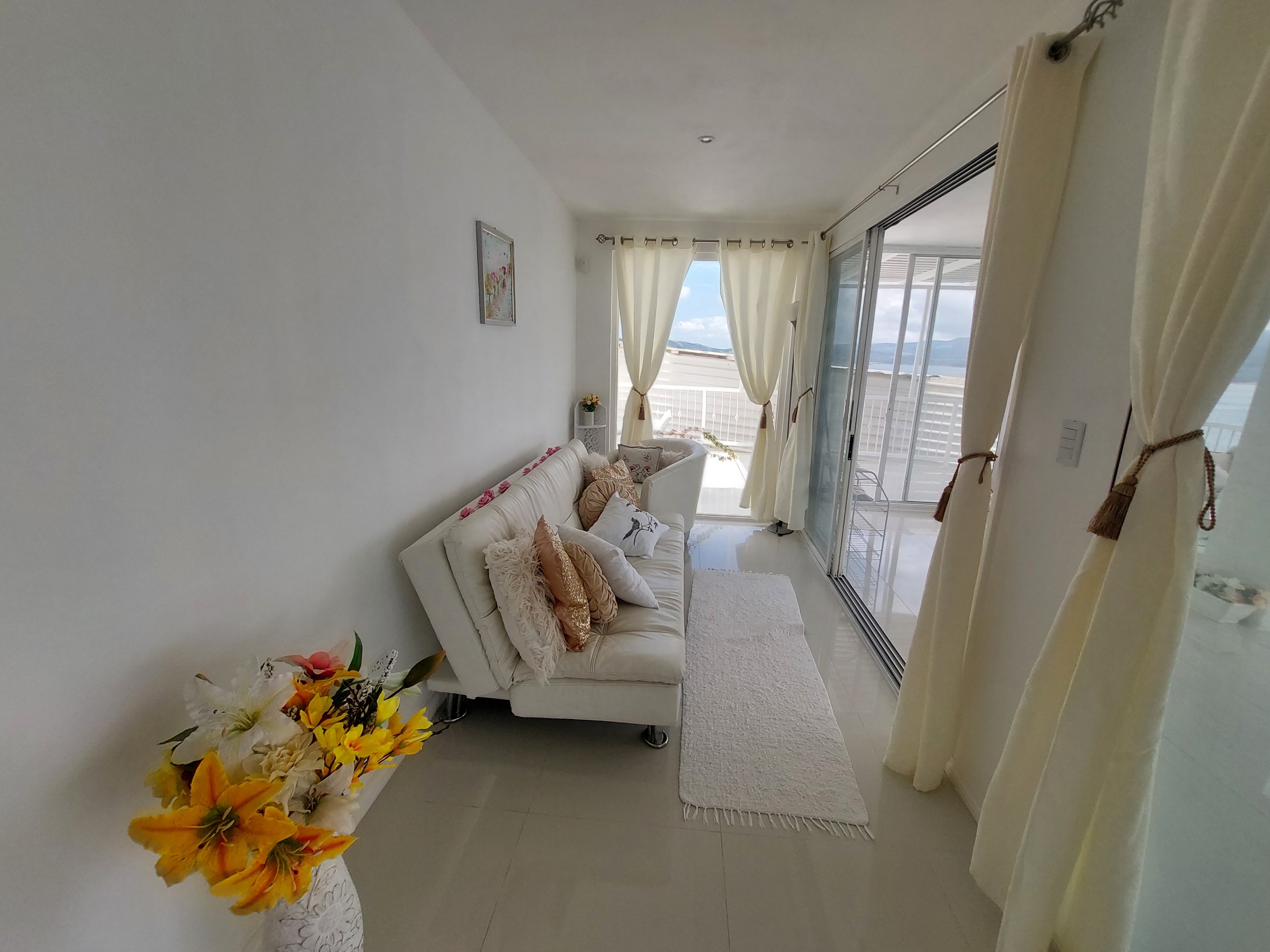 Luxury 7.41 Acre Estate 13 BD 10 BA w/ beautiful views of Lake Arenal & the Volcano  photo 24