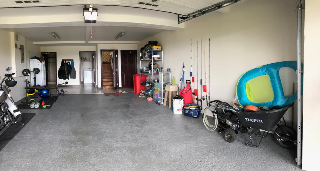 Stunning 374 m² 3BD 3BA Home with Expansive Lake and Volcano Views photo 28