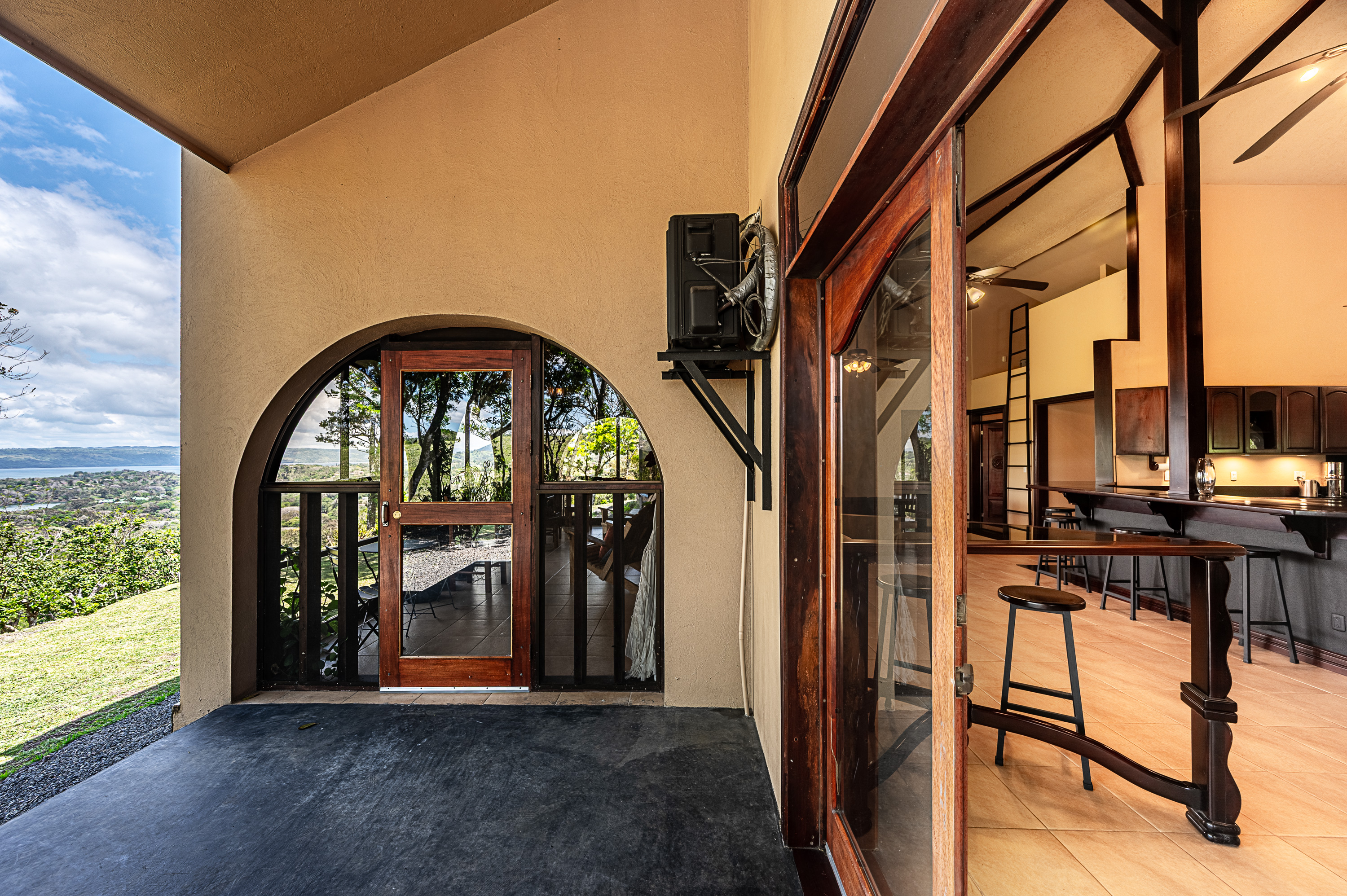 Spacious Arenal View Home with Cabins, Pavilion & Nature Trails  photo 12