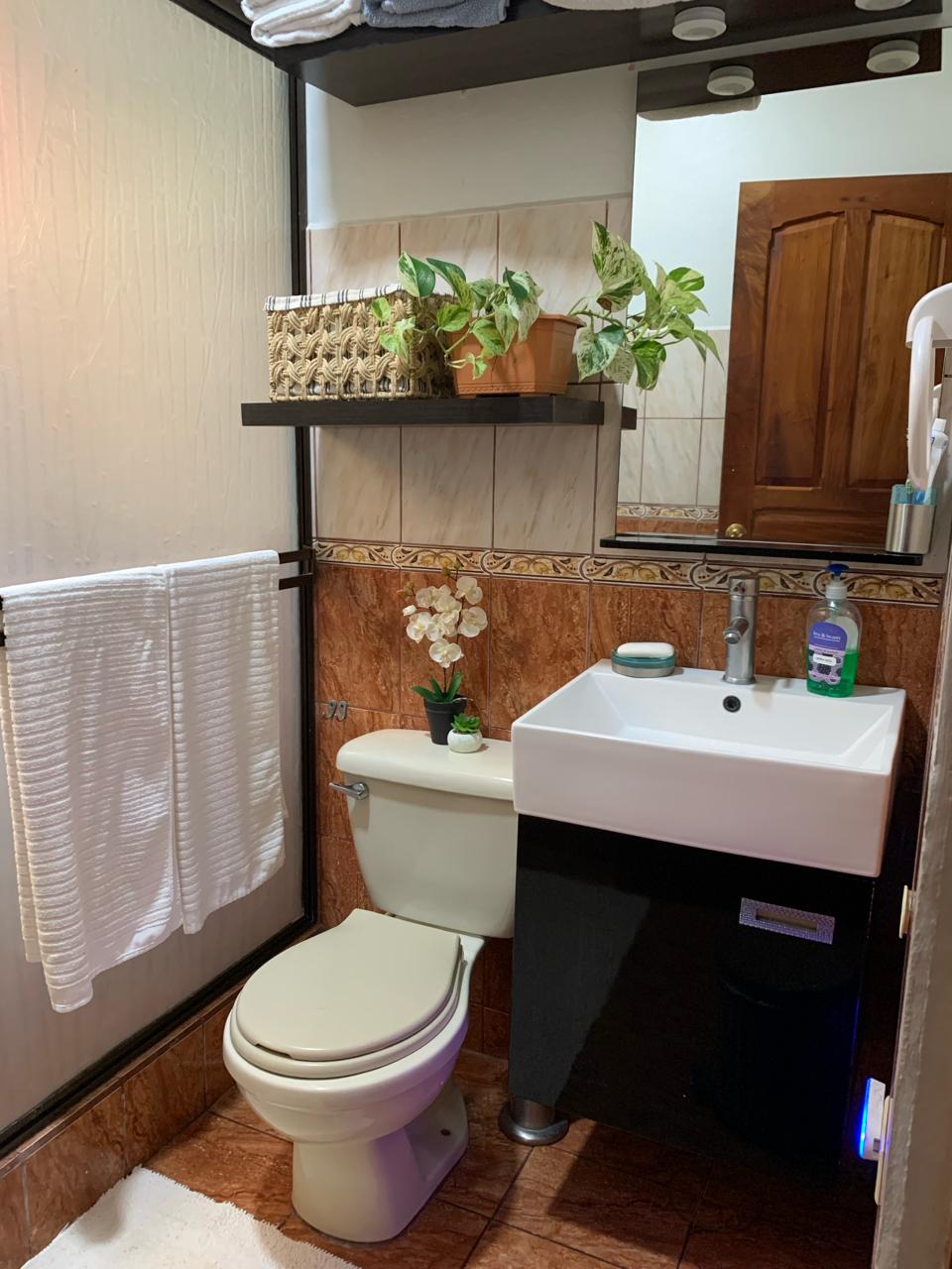 Cozy 3-Bedroom 2- Bathroom House on Spacious Land in Tilaran  photo 12