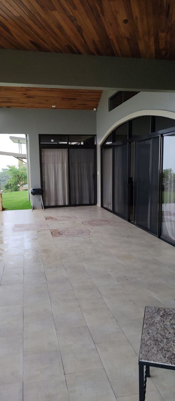 Luxury 2 Bedroom / 2 Bathroom Home W/  Stunning Lake & Volcano Views photo 39