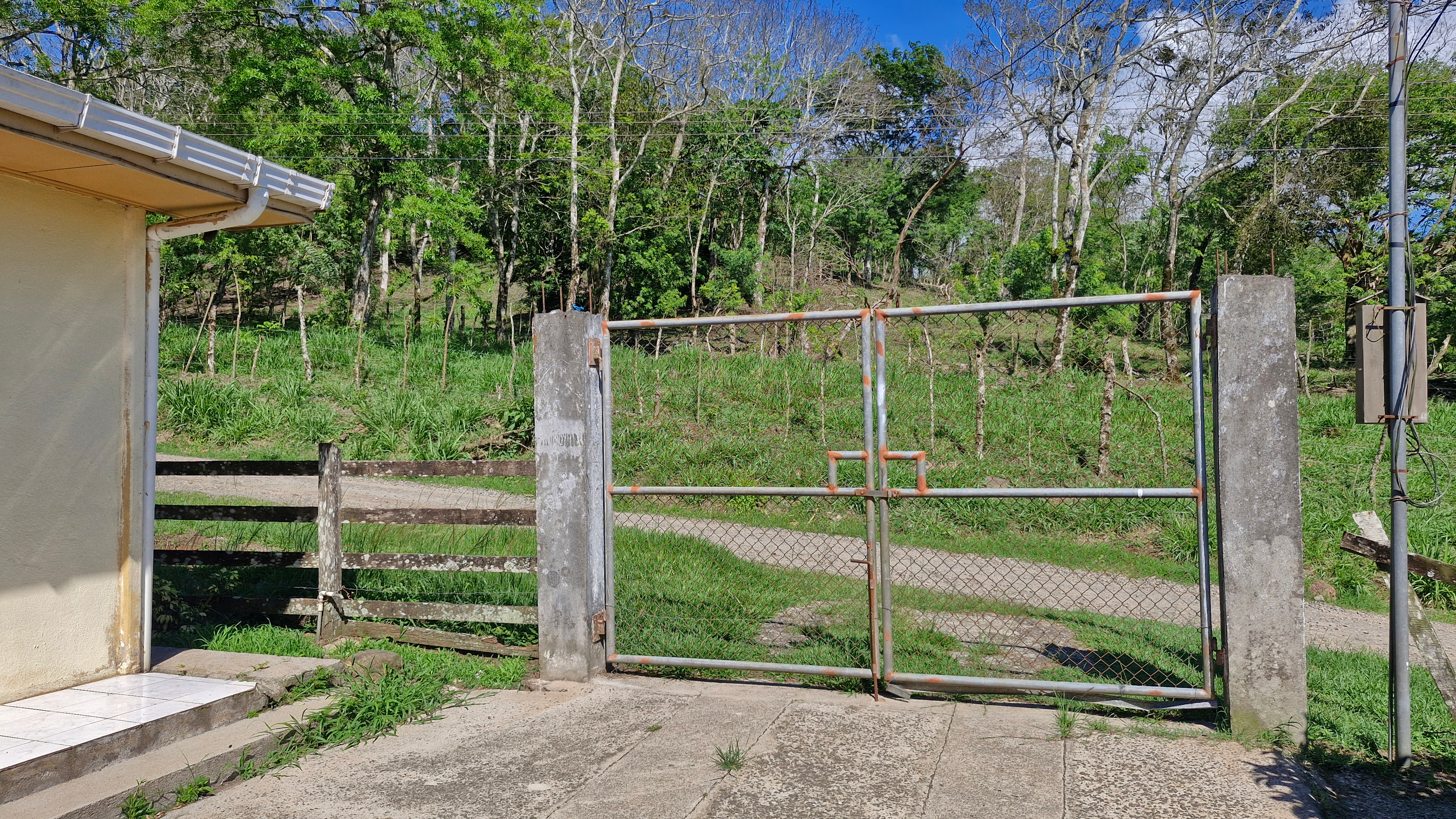 Lovely Home 4BD/2BA With Wind farms views in Parcelas de Quebrada Azul  photo 32