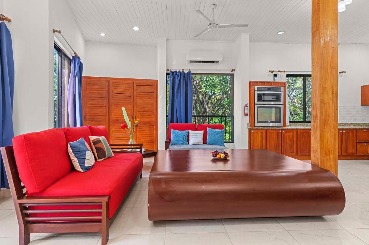 Beautiful 3-Story Property with 4 Apartments, Pool & Panoramic Comforts photo 15