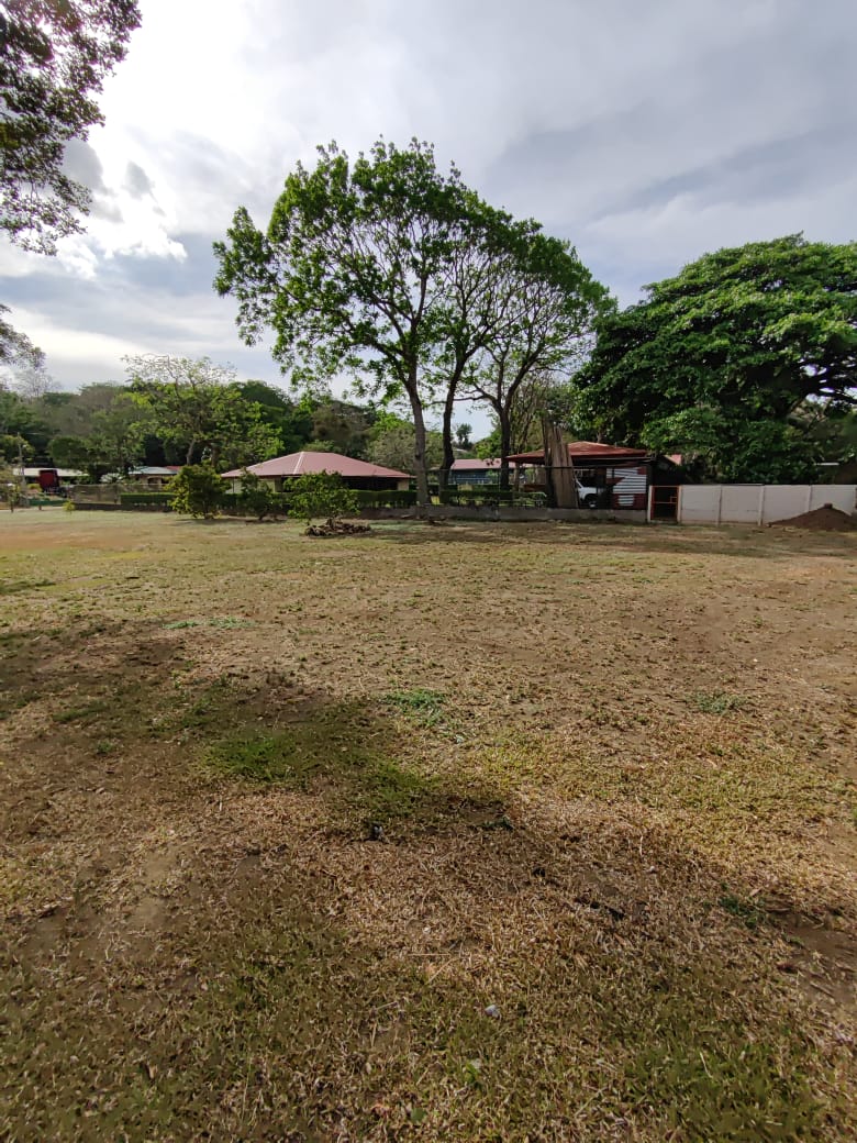 Opportunity!! Ready to build!! 2,070 m2 (0.51 acre) Lot in Tilarán photo 10