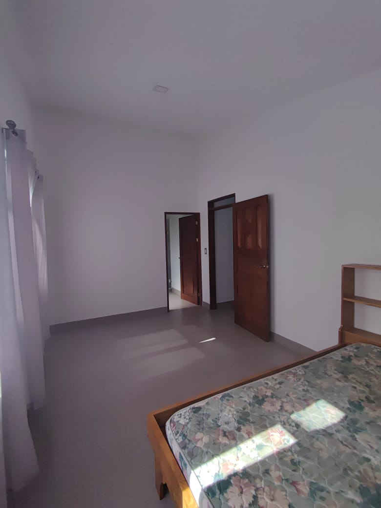 Lovely 3BD, 2BA Lake & Volcano View Home Walking Distance to Everything photo 13