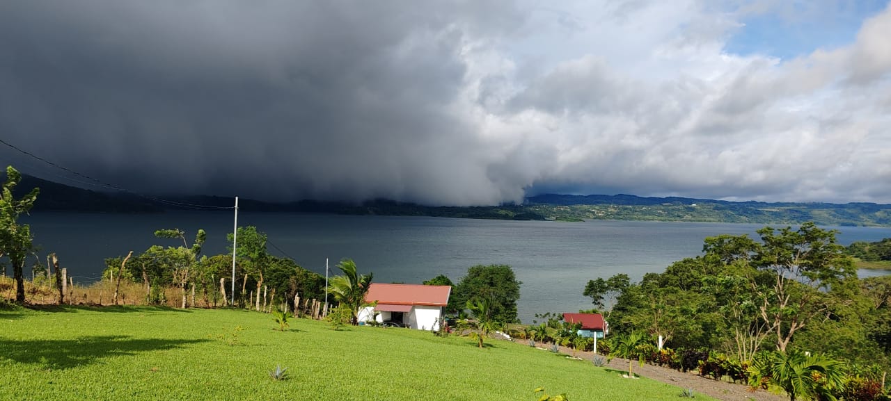  Beautiful Home 5BA 4BA and Two Casitas w/ Views of Lake Arenal & the Volcano photo 51