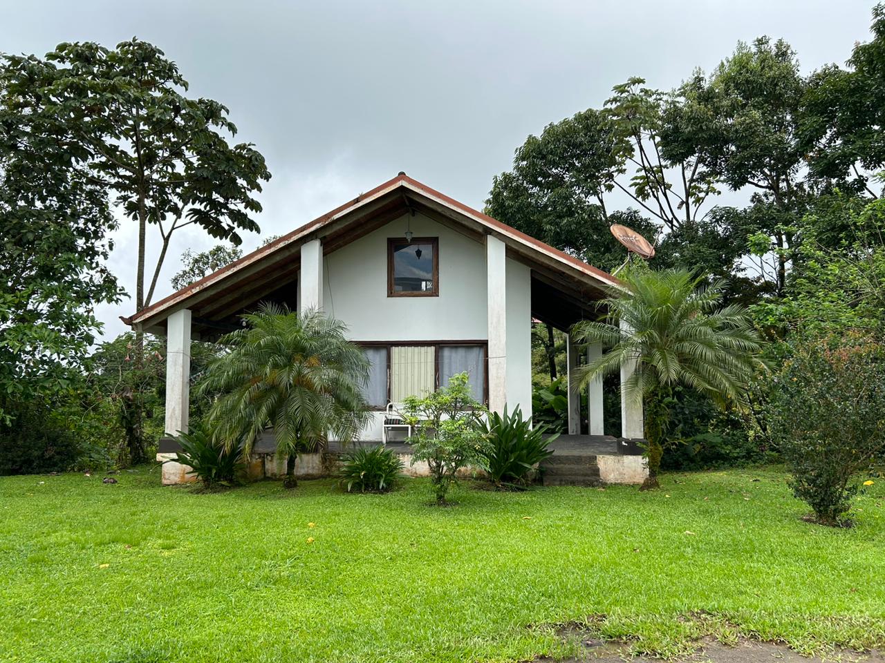 Luxury Home with 4 Bedrooms and Breathtaking Lake & Mountain Views photo 25