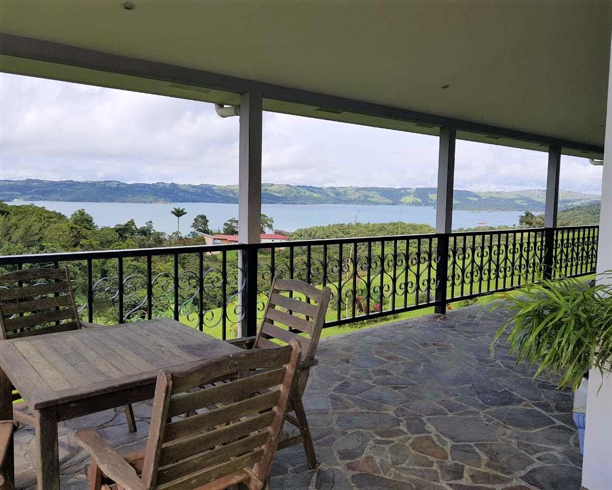 Stunning 374 m² 3BD 3BA Home with Expansive Lake and Volcano Views photo 34