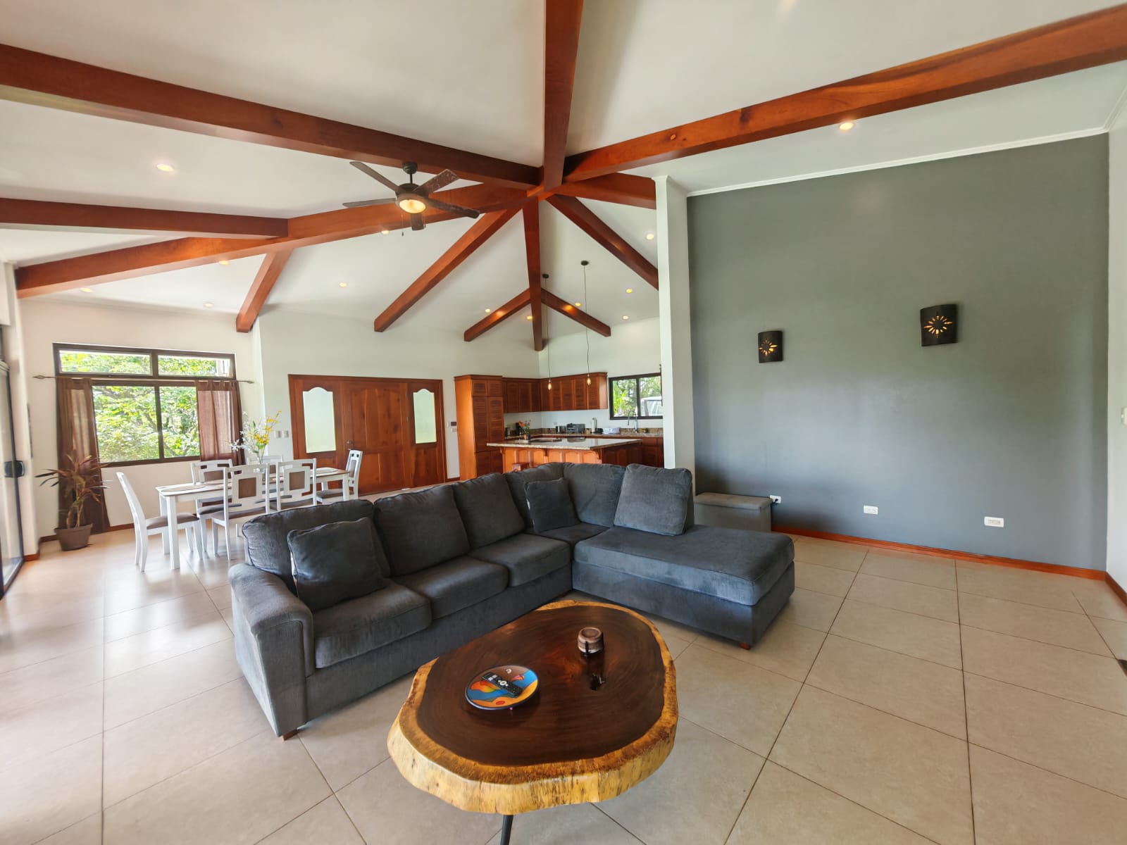 Beautiful Furnished Home 2BD 2.5 BA w/ Lake View in Nuevo Arenal photo 9