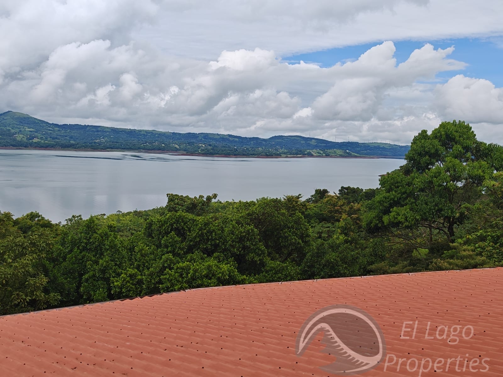 Luxurious Home 4 BD 4 BA With Amazing Lake Views In Nuevo Arenal  photo 39