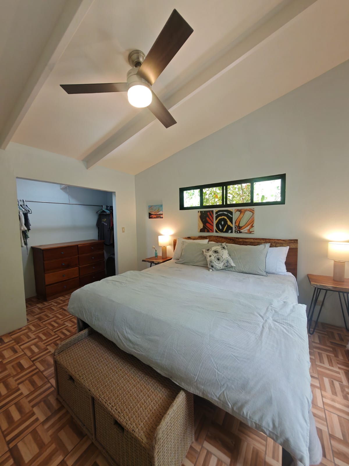 Spacious & Stylish Home 3BD 2BA + Apartment, Fully Furnished In Tronadora photo 25