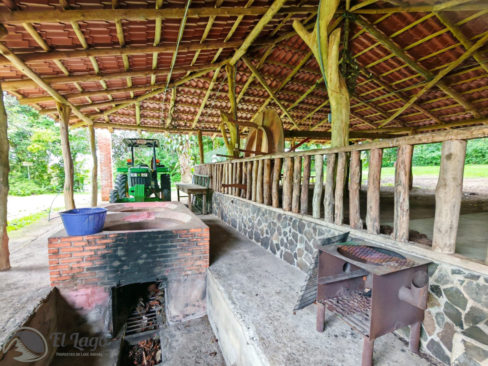 Luxury Estate w/ 8 BD, 9 BA, Private Forest, and Development Potential photo 92