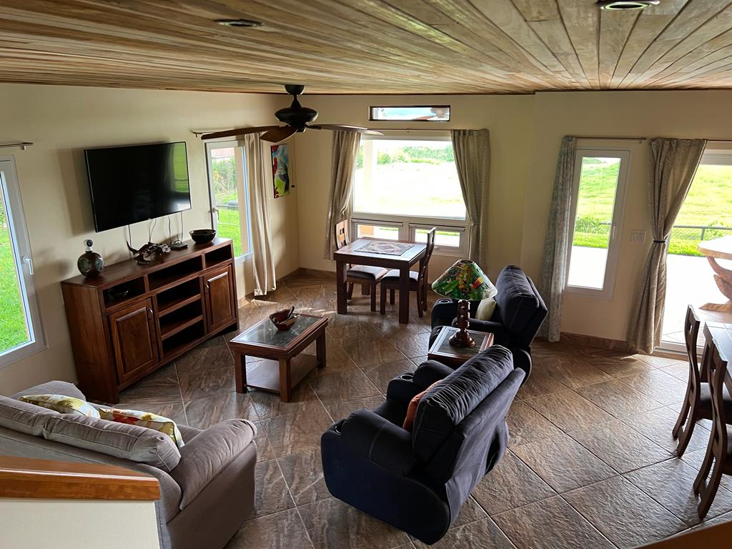 Luxury, Lake & Volcano View, 2BD/3BA Home in Gated Commuinty+1BD/1BA Apt photo 9