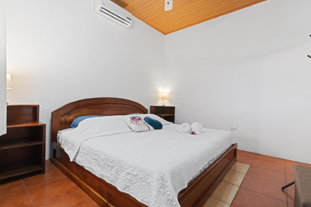 Luxury 19-Bedroom Property with Pools, Gardens & Stunning Ocean Views  photo 30