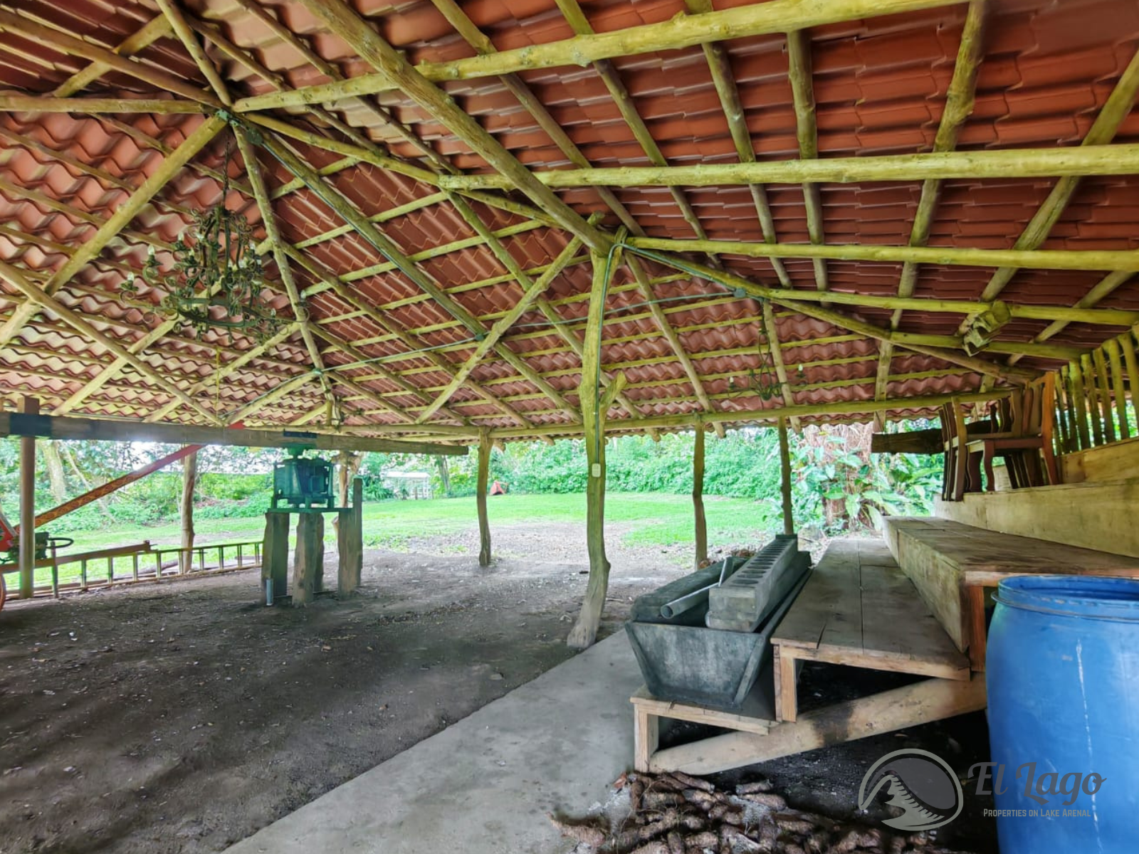 Luxury Estate w/ 8 BD, 9 BA, Private Forest, and Development Potential photo 91