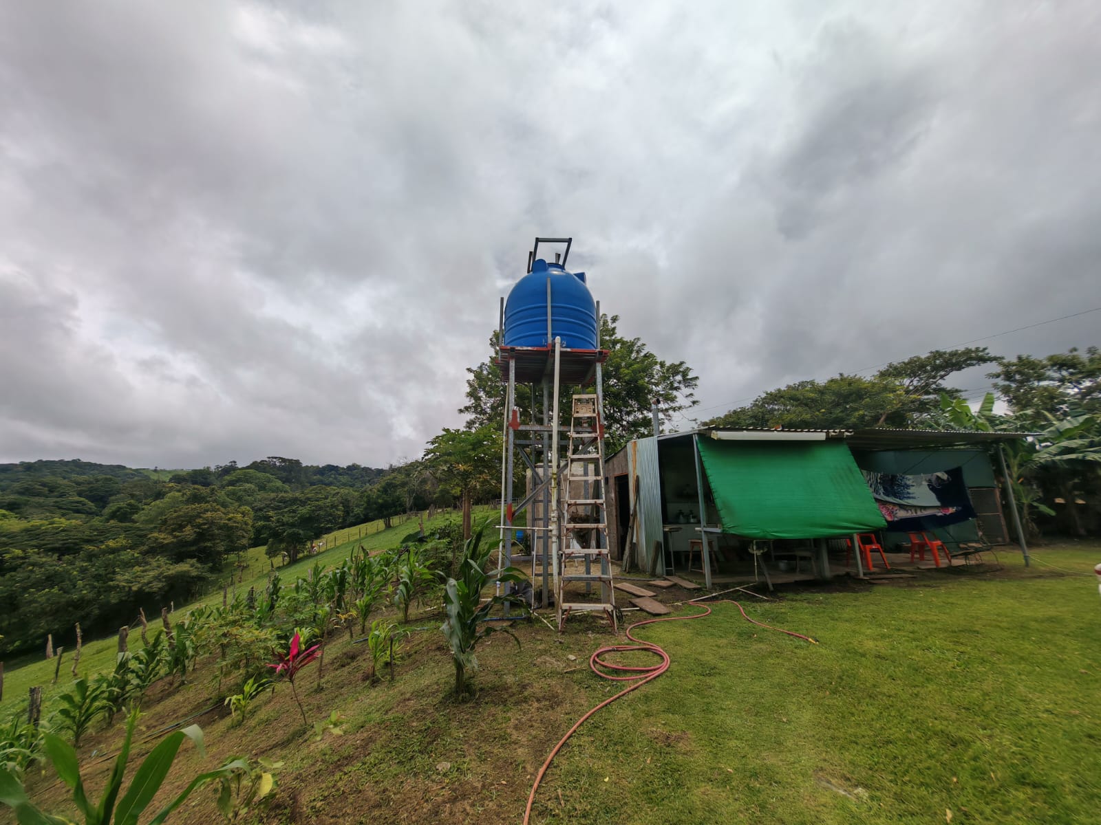 Beautiful 3-bedroom, 2-bathroom Home on a Sprawling 26,313 m² (6.5 Acres) lot  photo 18