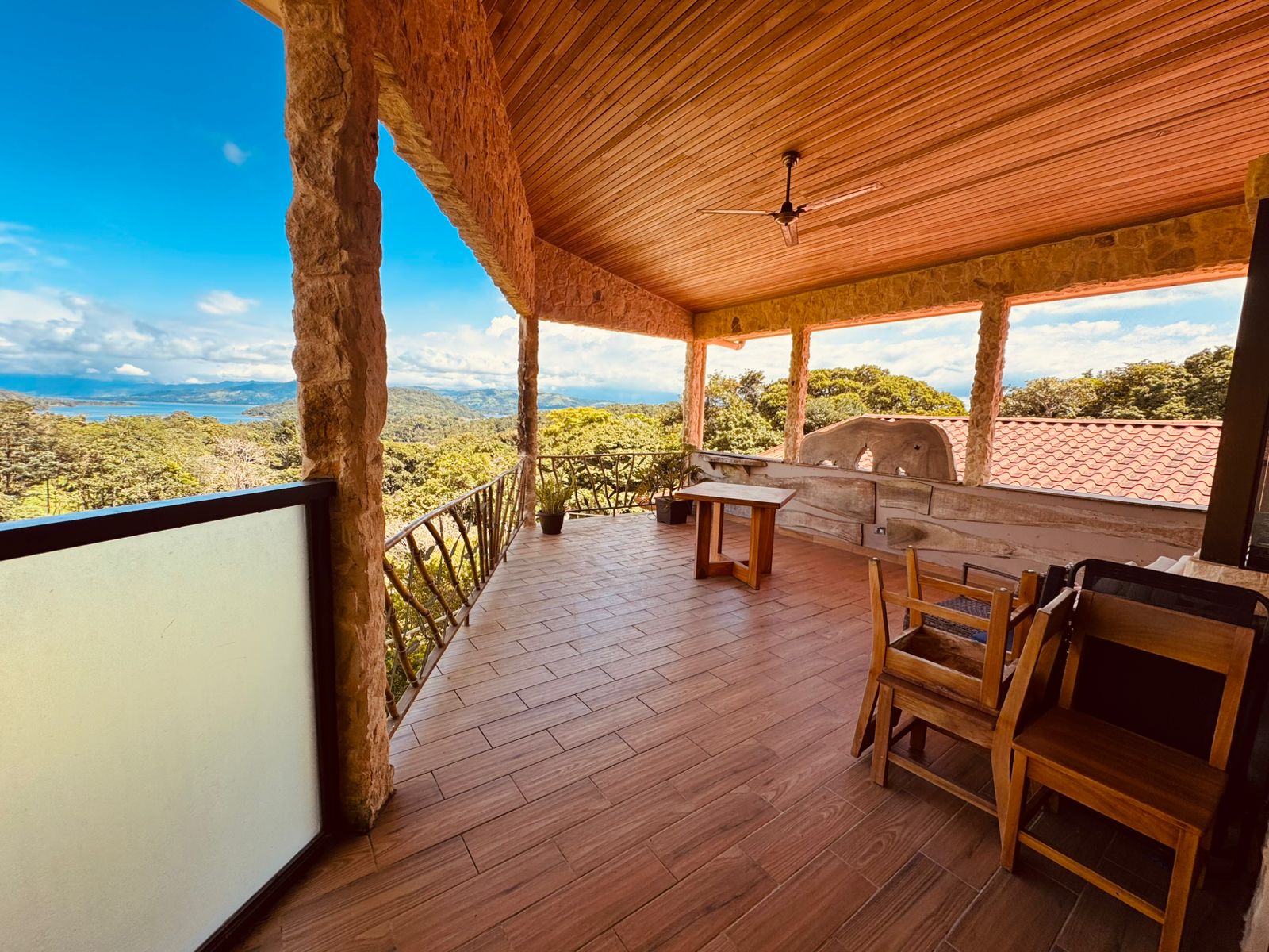 Lake & Volcano View Estate with Pool, Jacuzzi & Apt In El Aguacate photo 34