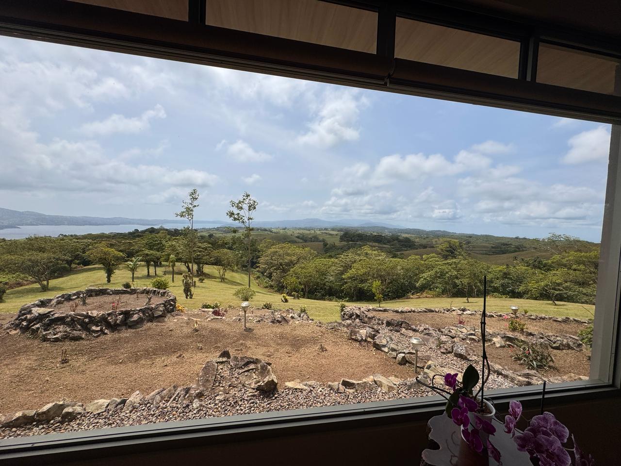  Stunning Home in Bella Vista w/ Breathtaking Views of Arenal Volcano & Lake photo 10