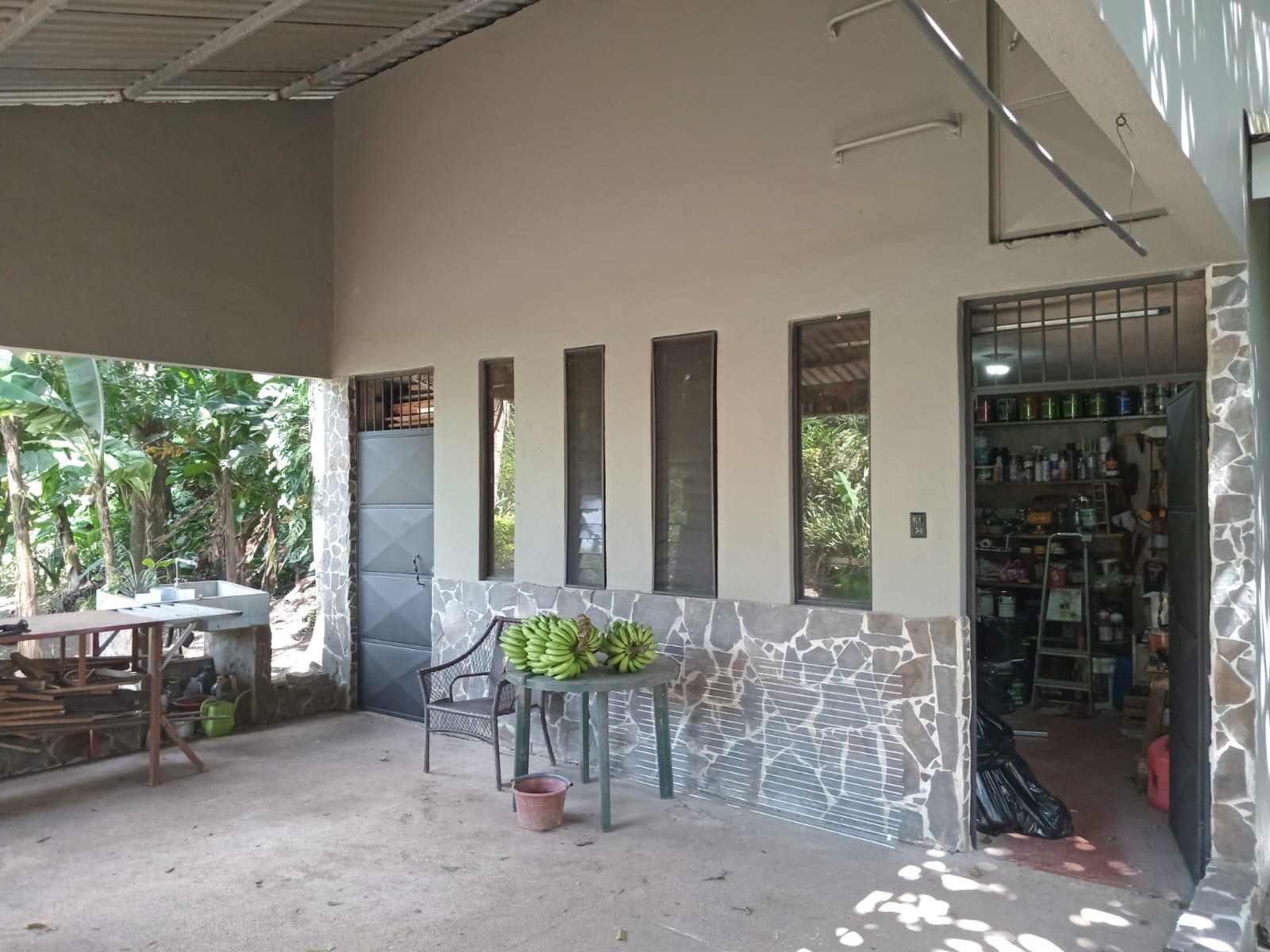 Commercial property: main house + 5 cabins + greenhouse + stable in Cinco Esquinas  photo 59