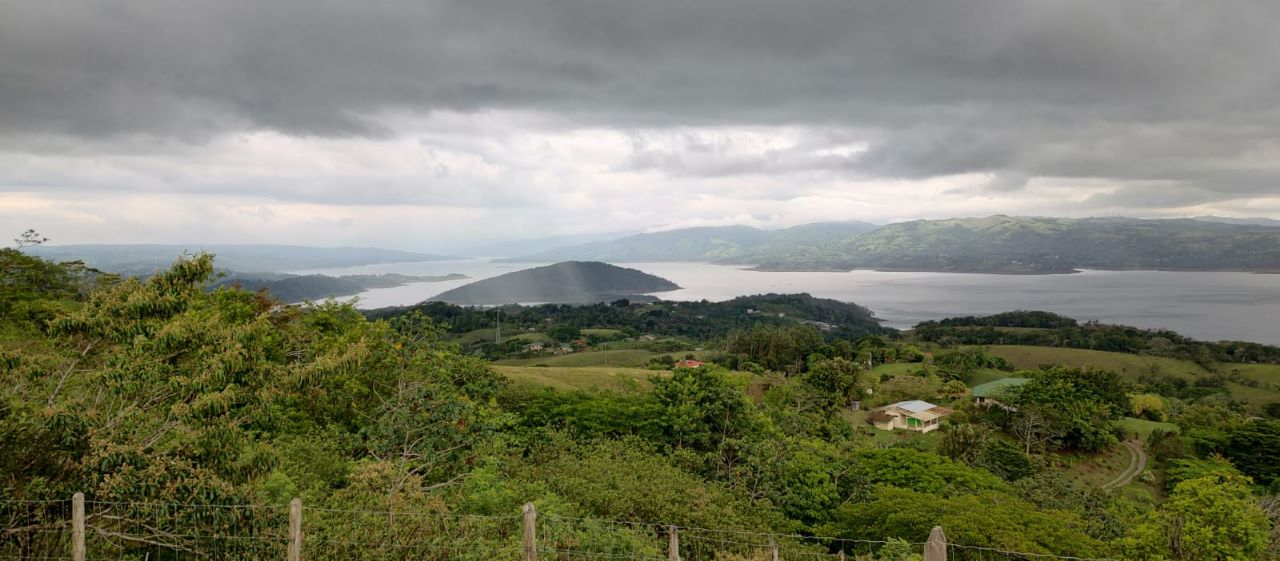 A brand-new luxury 2 BD/2 BA lake, volcano, & mountain view home  photo 42