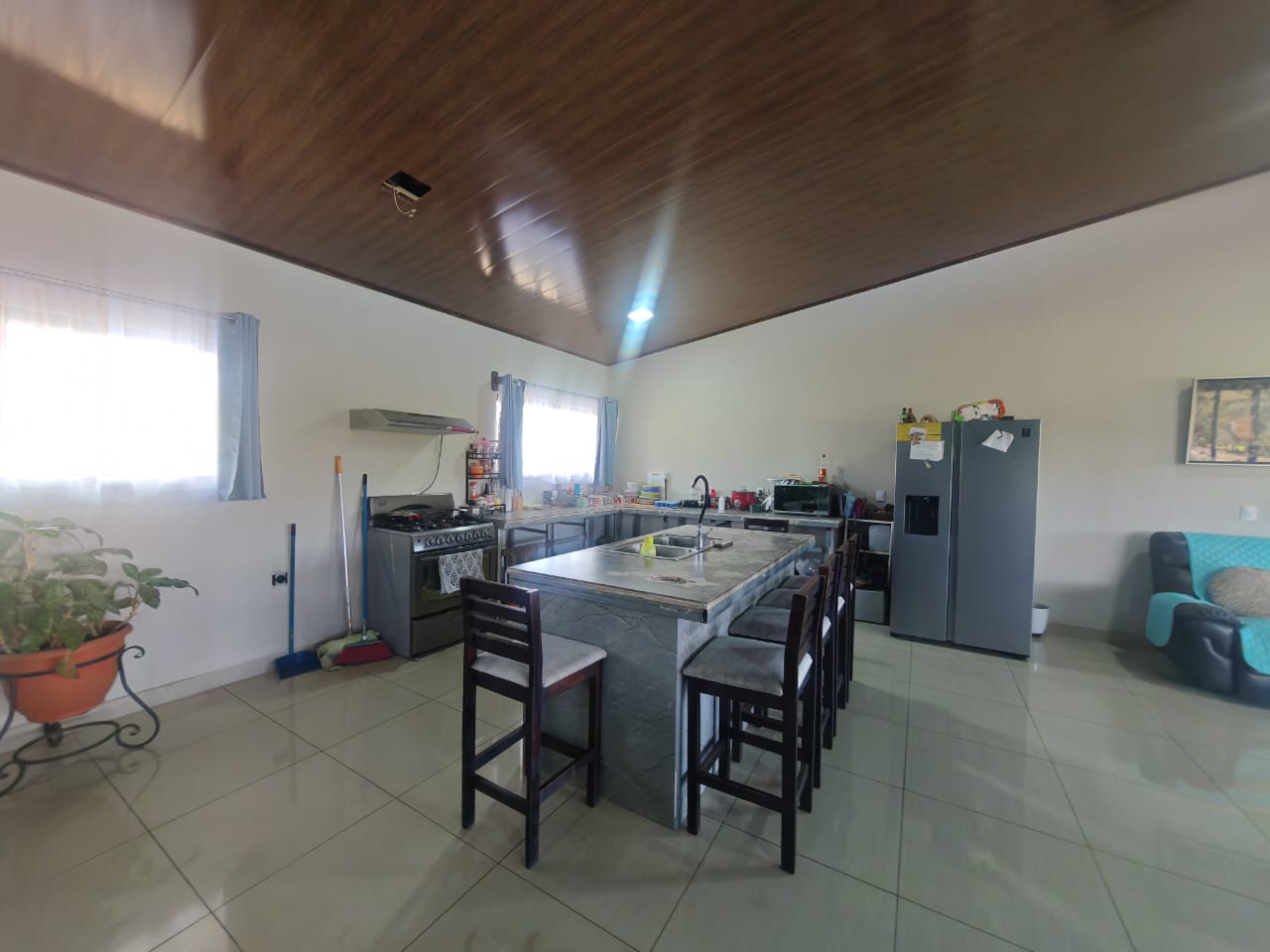  Beautiful Home 5BA 4BA and Two Casitas w/ Views of Lake Arenal & the Volcano photo 9