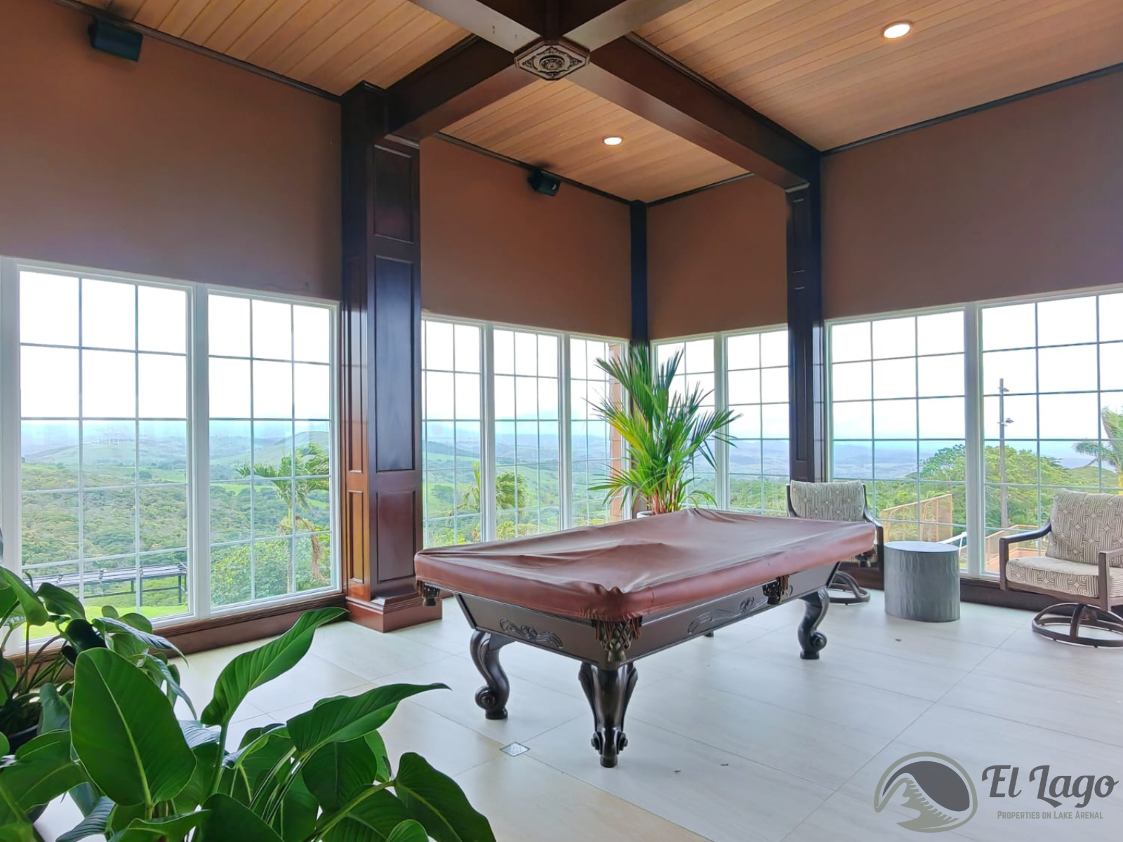 Luxury Estate w/ 8 BD, 9 BA, Private Forest, and Development Potential photo 17