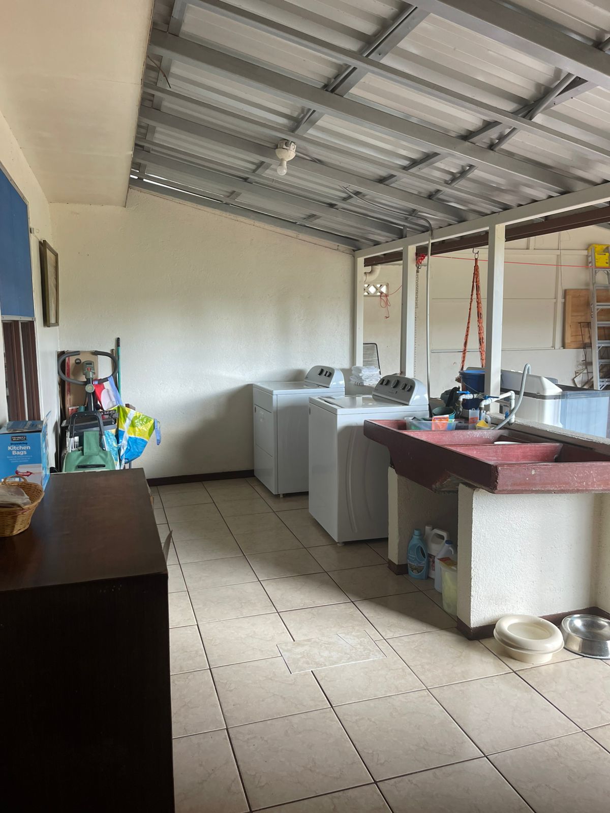 Charming 2 Bedroom 1 Bathroom Home in the Heart of Nuevo Arenal photo 26