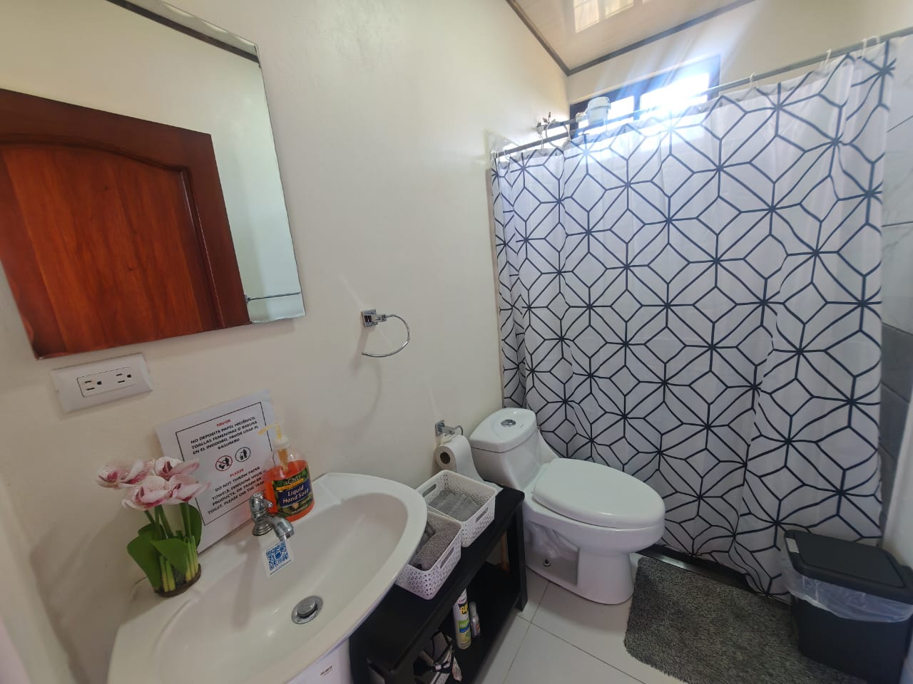  Beautiful Home 5BA 4BA and Two Casitas w/ Views of Lake Arenal & the Volcano photo 33