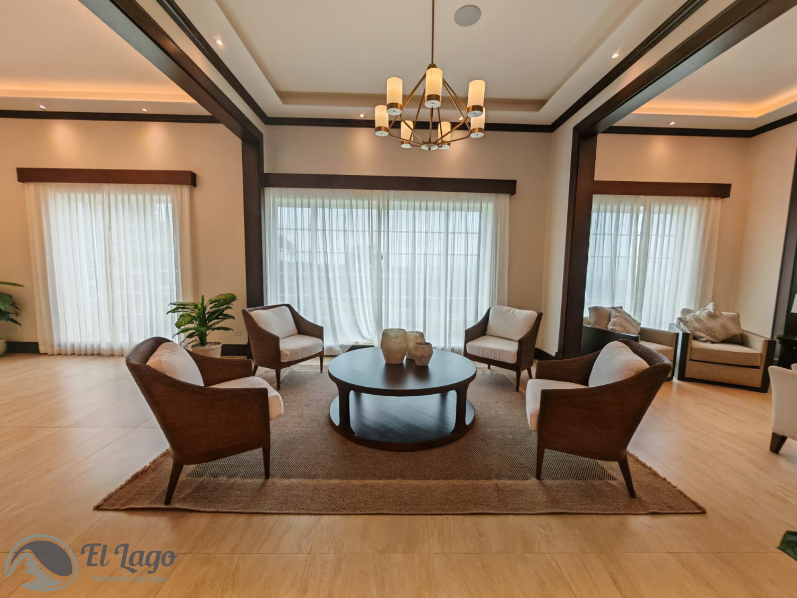 Luxury Estate w/ 8 BD, 9 BA, Private Forest, and Development Potential photo 25