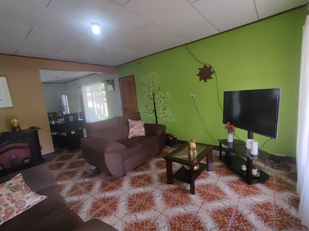 Lovely Home, 3 Bedrooms 2 Bathrooms In Downtown Tilarán photo 11