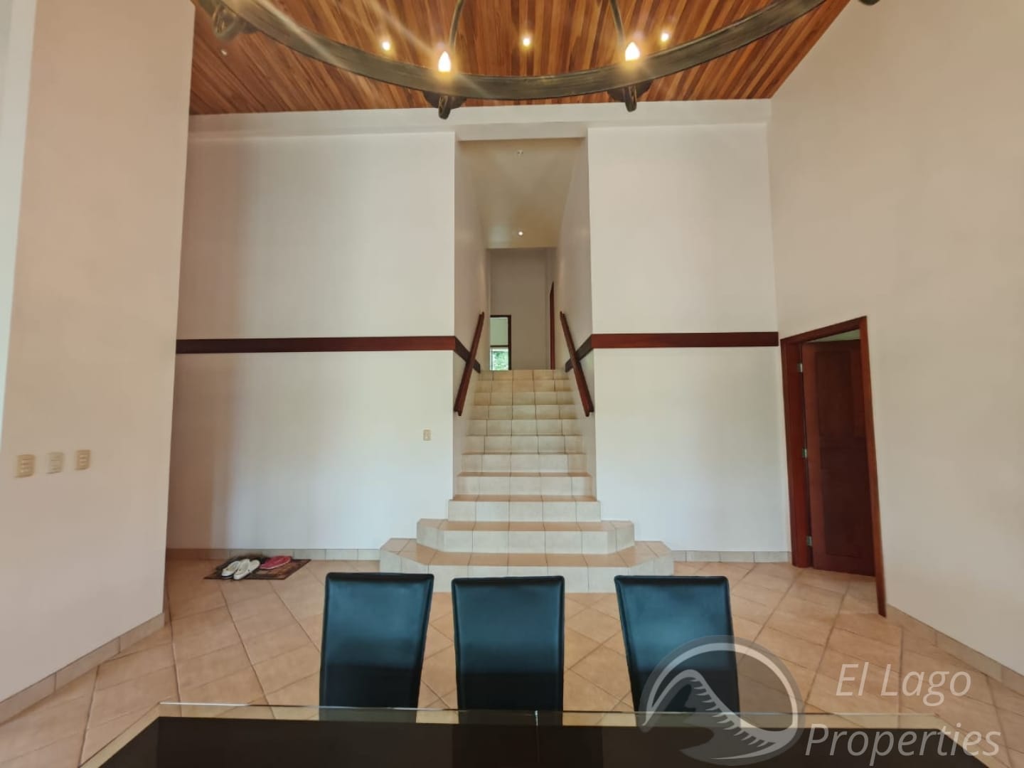 Luxurious Home 4 BD 4 BA With Amazing Lake Views In Nuevo Arenal  photo 12