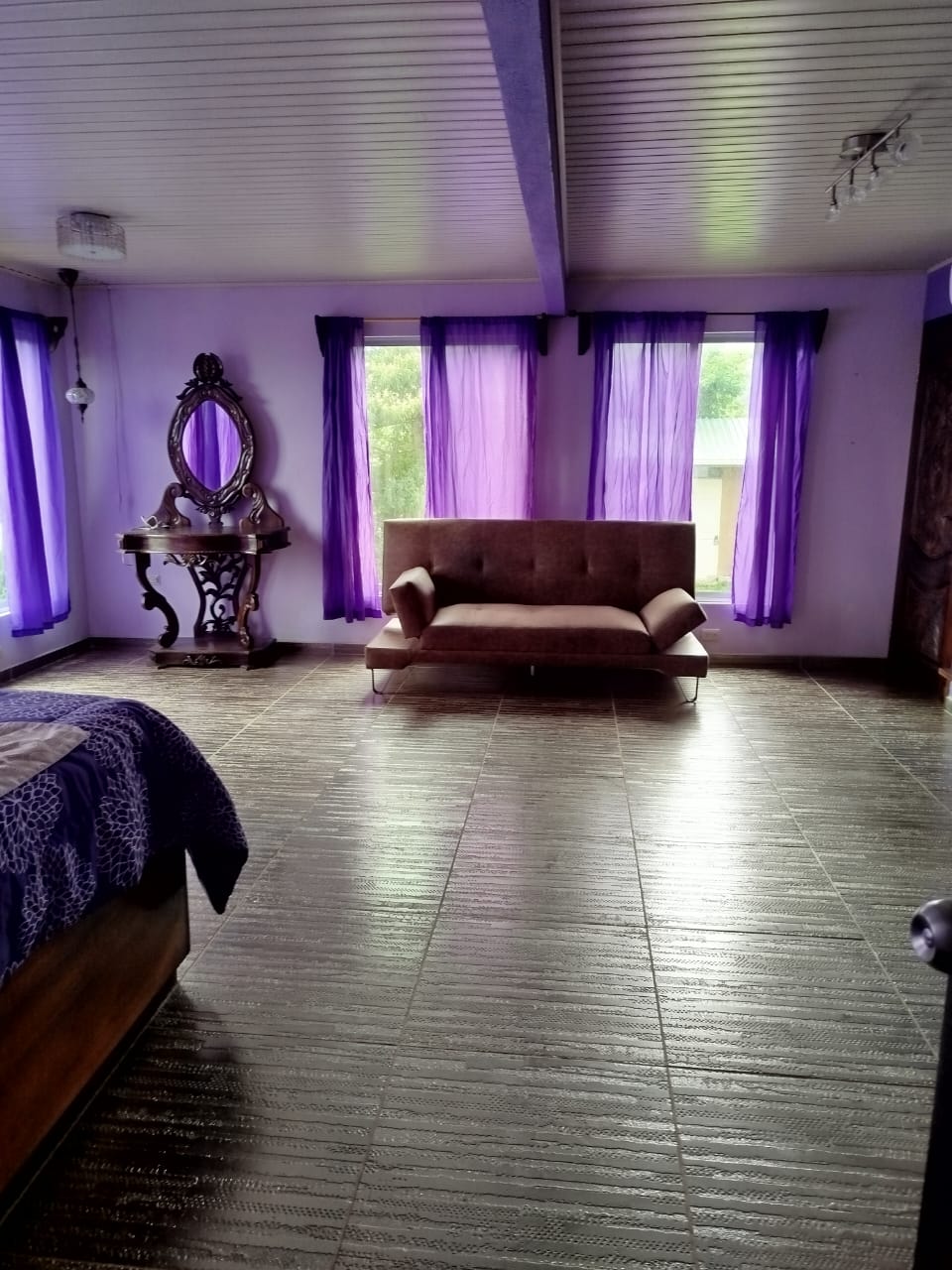 Spacious 4-BD, 3.5-BA Home with Lake Arenal View – Semi-Furnished photo 10