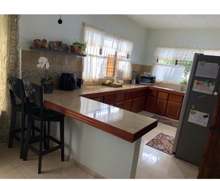 Cozy 3-Bedroom 2- Bathroom House on Spacious Land in Tilaran  photo 6