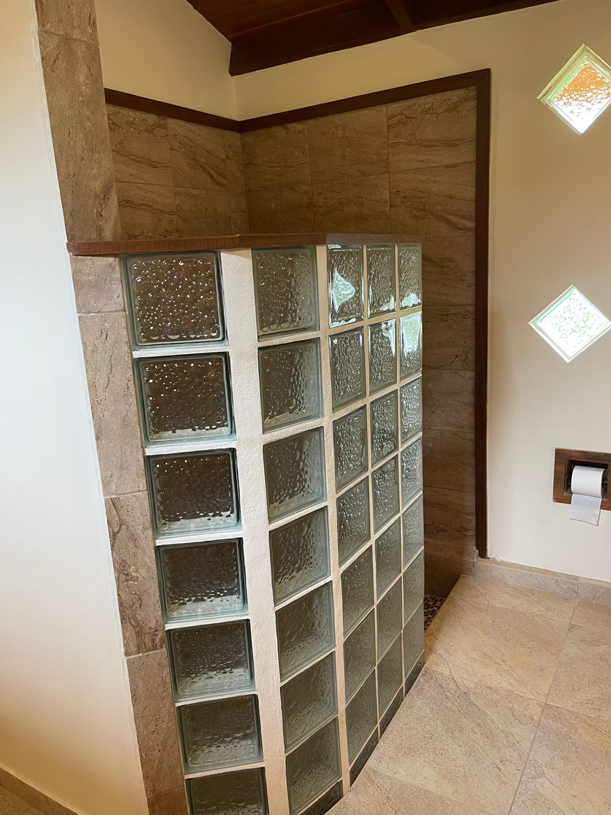 Charming 132 m² Home on 5,000 m² Lot w/ Creek in a Gated Community photo 20