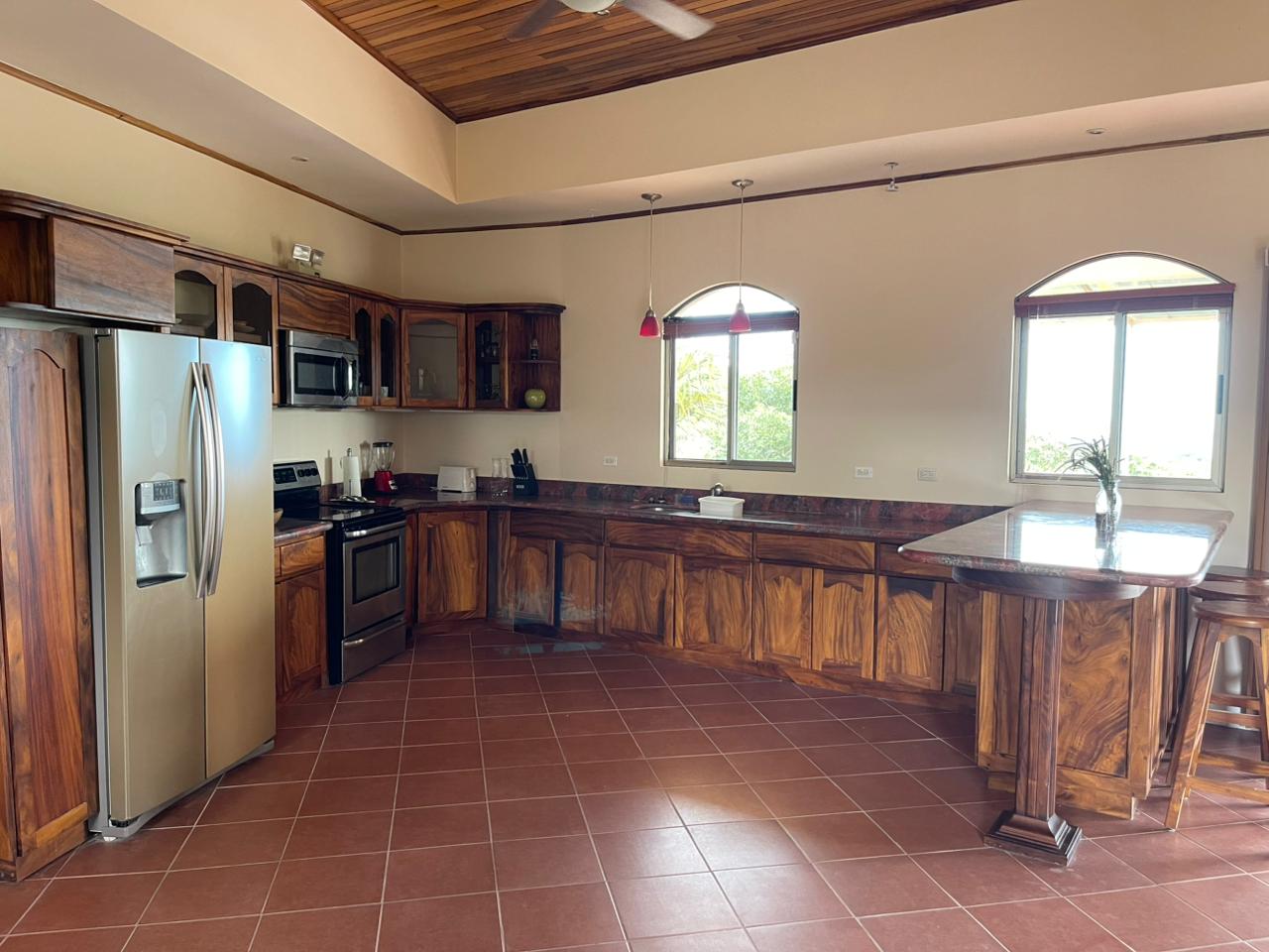 Charming Home in Bella Vista – Spacious Living with Stunning Views photo 10