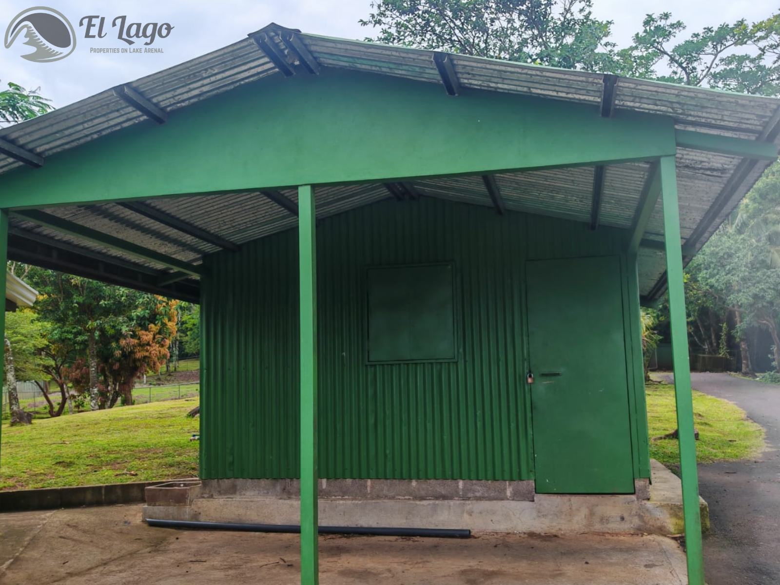 Luxury Estate w/ 8 BD, 9 BA, Private Forest, and Development Potential photo 103