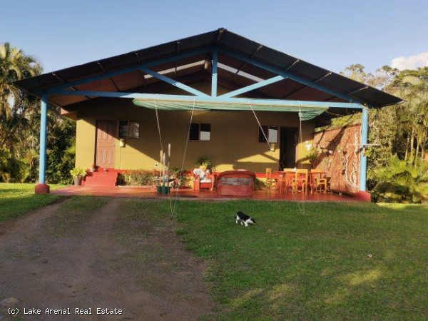 Luxury Manor with Far-reaching Lake Views In Nuevo Arenal photo 17