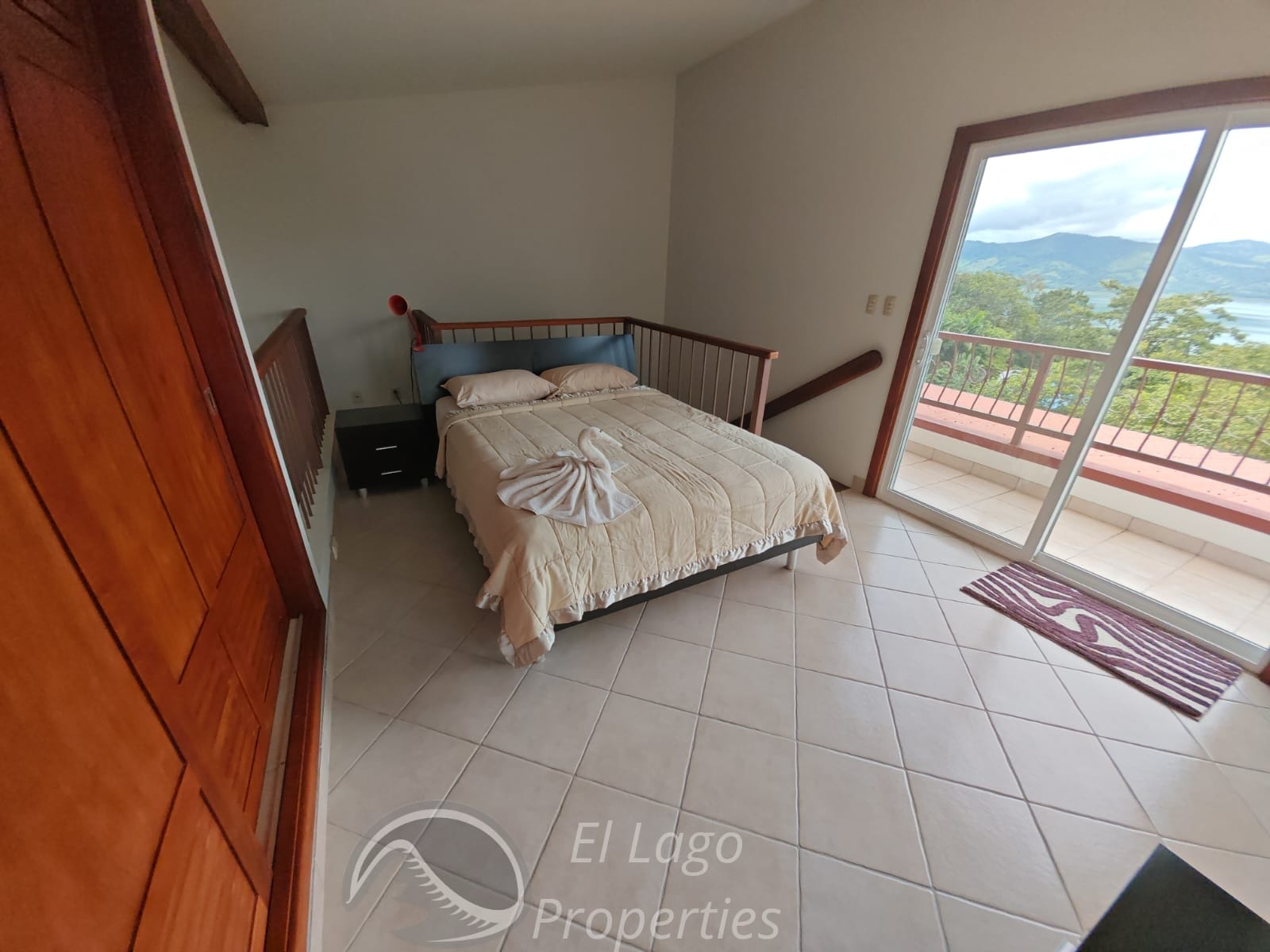 Luxurious Home 4 BD 4 BA With Amazing Lake Views In Nuevo Arenal  photo 28